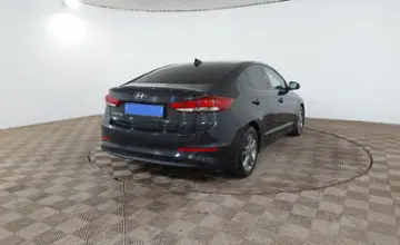Hyundai Elantra 2017 года за 6 990 000 тг. в Шымкент