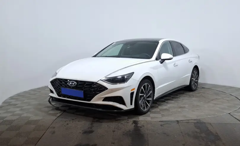 Hyundai Sonata 2021 года за 10 500 000 тг. в Астана
