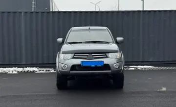 Mitsubishi L200 2014 года за 8 000 000 тг. в Алматы фото 2