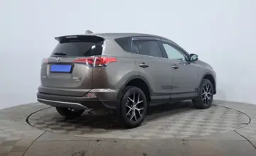 Toyota RAV4 2017 года за 11 390 000 тг. в Астана