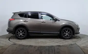 Toyota RAV4 2017 года за 11 169 000 тг. в Астана фото 4