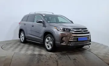 Toyota Highlander 2018 года за 20 700 000 тг. в Астана фото 3