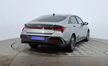 Hyundai Elantra 2023 года за 9 307 000 тг. в Астана