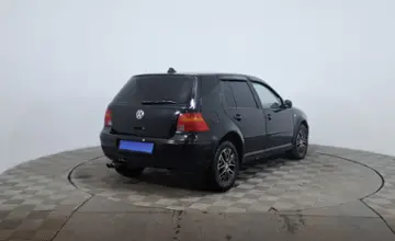 Volkswagen Golf 2003 года за 2 390 000 тг. в Астана