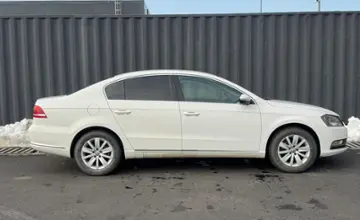 Volkswagen Passat 2014 года за 5 390 000 тг. в Алматы фото 4