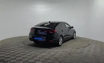 Hyundai Elantra 2019 года за 7 290 000 тг. в Алматы