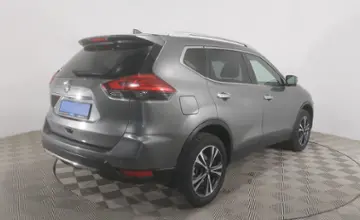 Nissan X-Trail 2019 года за 7 500 000 тг. в Атырау