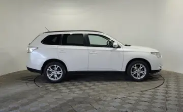 Mitsubishi Outlander 2012 года за 7 590 000 тг. в Алматы фото 4