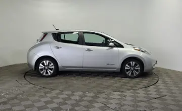 Nissan Leaf 2013 года за 2 990 000 тг. в Алматы фото 4