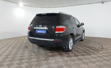 Toyota Highlander 2013 года за 9 590 000 тг. в Шымкент