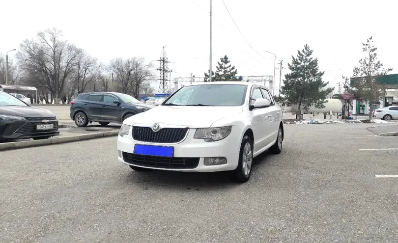 Skoda Superb 2013 года за 3 990 000 тг. в Тараз