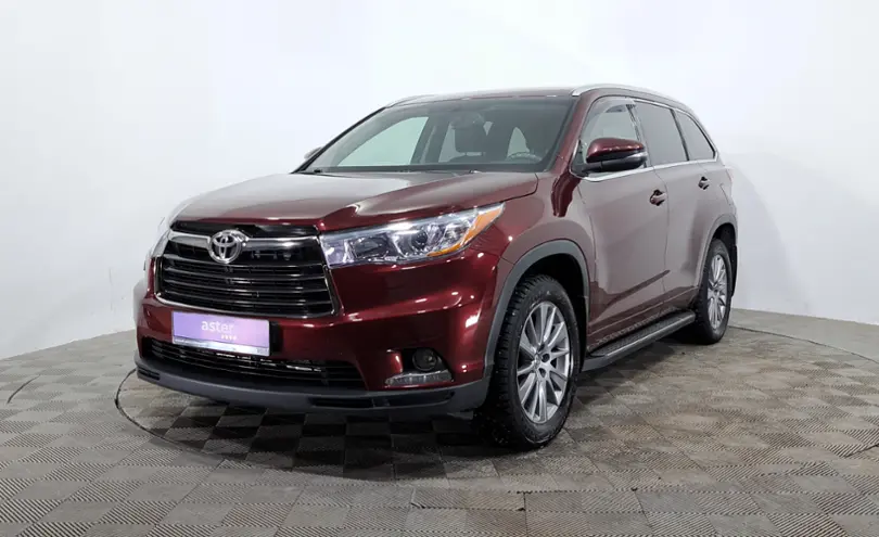 Toyota Highlander 2014 года за 13 630 000 тг. в Астана