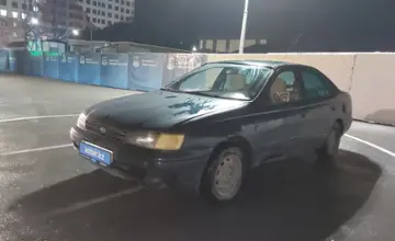 Toyota Carina 1993 года за 750 000 тг. в Шымкент фото 1