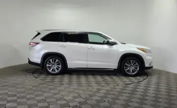 Toyota Highlander 2014 года за 15 200 000 тг. в Алматы фото 4