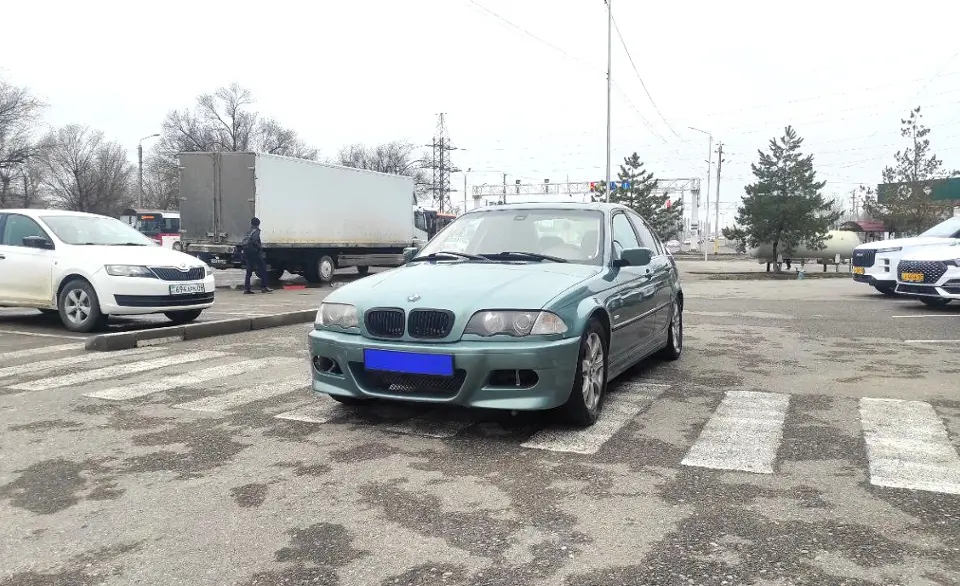 2001 BMW 3 серии