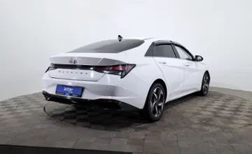 Hyundai Elantra 2023 года за 7 838 000 тг. в Астана