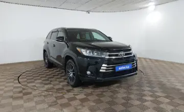 Toyota Highlander 2019 года за 17 990 000 тг. в Шымкент фото 3