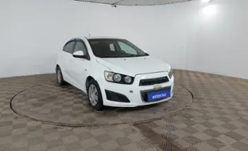 Chevrolet Aveo 2013 года за 3 327 000 тг. в Шымкент фото 3