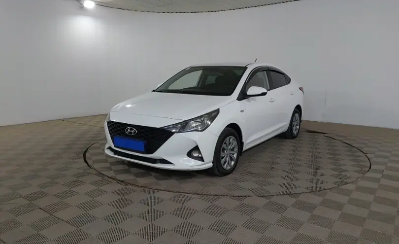 Hyundai Accent 2022 года за 6 790 000 тг. в Шымкент