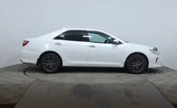 Toyota Camry 2015 года за 10 135 000 тг. в Астана фото 4