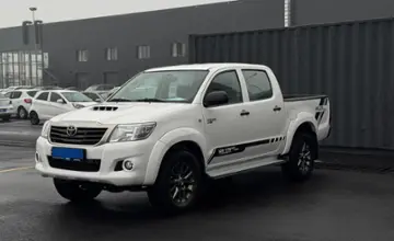 Toyota Hilux 2015 года за 9 600 000 тг. в Алматы фото 1