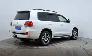 Toyota Land Cruiser 2009 года за 16 390 000 тг. в Астана