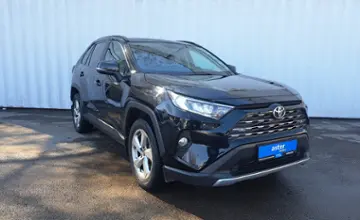 Toyota RAV4 2019 года за 13 990 000 тг. в Алматы фото 3