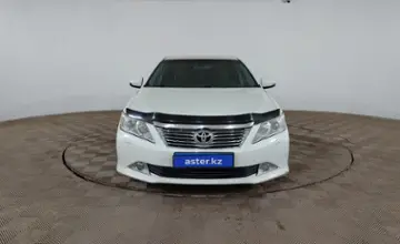 Toyota Camry 2012 года за 8 290 000 тг. в Шымкент фото 2