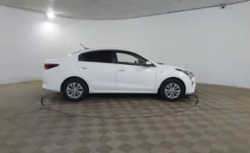 Kia Rio 2021 года за 7 590 000 тг. в Шымкент фото 4