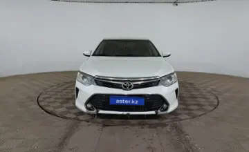 Toyota Camry 2016 года за 9 380 000 тг. в Шымкент фото 2