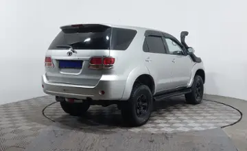 Toyota Fortuner 2008 года за 7 190 000 тг. в Астана