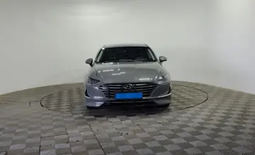 Hyundai Sonata 2022 года за 13 600 000 тг. в Алматы фото 2