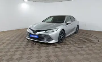 Toyota Camry 2018 года за 12 990 000 тг. в Шымкент фото 1