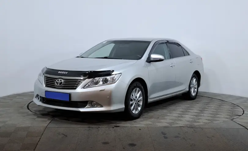 Toyota Camry 2014 года за 8 890 000 тг. в Астана