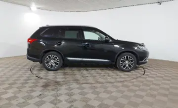 Mitsubishi Outlander 2017 года за 9 390 000 тг. в Шымкент фото 4