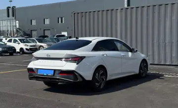 Hyundai Elantra 2024 года за 7 990 000 тг. в Алматы