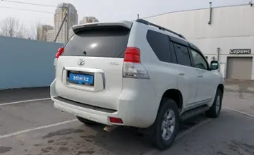 Toyota Land Cruiser Prado 2010 года за 14 311 000 тг. в Шымкент фото 3