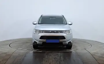 Mitsubishi Outlander 2013 года за 6 200 000 тг. в Астана фото 2