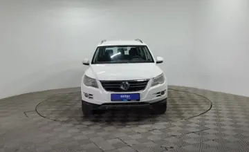 Volkswagen Tiguan 2008 года за 5 990 000 тг. в Алматы фото 2