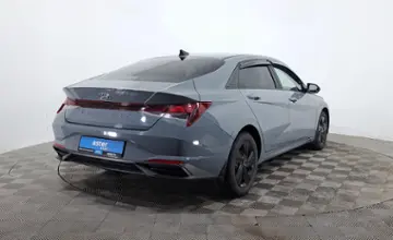 Hyundai Elantra 2021 года за 8 400 000 тг. в Астана