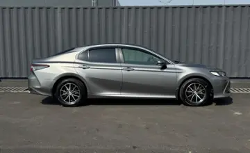 Toyota Camry 2022 года за 13 590 000 тг. в Алматы фото 4