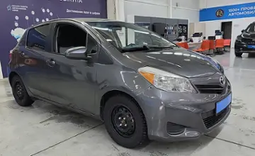 Toyota Yaris 2012 года за 4 990 000 тг. в Усть-Каменогорск фото 3