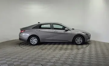 Hyundai Elantra 2022 года за 7 790 000 тг. в Алматы фото 4
