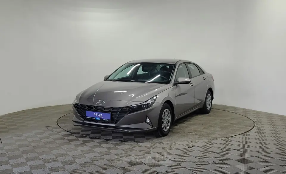 2022 Hyundai Elantra