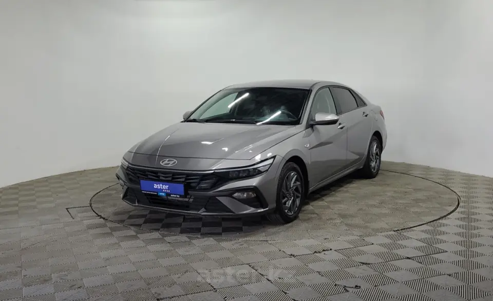 2024 Hyundai Elantra