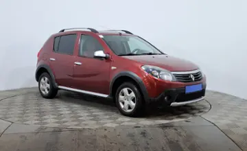 Renault Sandero 2014 года за 3 800 000 тг. в Астана фото 3