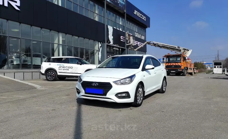 2018 Hyundai Accent