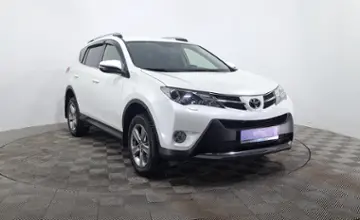 Toyota RAV4 2015 года за 9 490 000 тг. в Астана фото 3