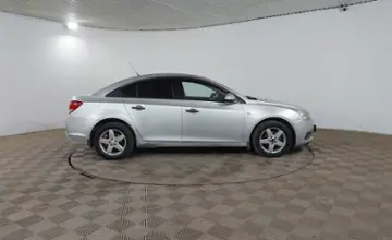 Chevrolet Cruze 2012 года за 3 990 000 тг. в Шымкент фото 4