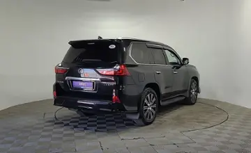 Lexus LX 2019 года за 49 000 000 тг. в Алматы